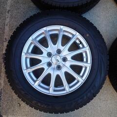 スタッドレスタイヤ(ホイール込み)プリウス、シエンタ
