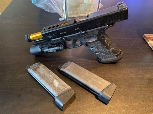 17GLOCK SAIカスタム ガスブローバック x300