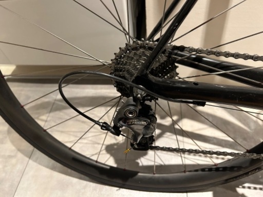 ロードバイク フレーム:FUJI、コンポ:ULTEGRA、ホイール:DURA-ACE