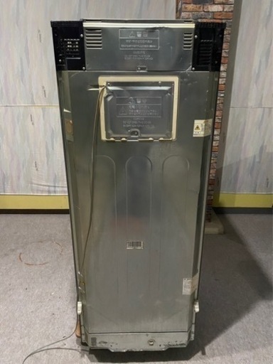 NR F452TM SR 冷蔵庫　2008年製