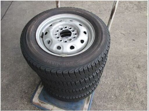 終了【来店取替】バリ山 135/80R12 軽自動車用 スタッドレス