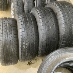 スタッドレスタイヤ　215/65r16 4本　グットイヤー