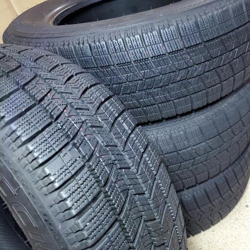 ◇◇SOLD OUT！◇◇ 工賃込み☆激安バリ山スタッドレス195/65R15 