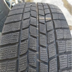 スタッドレスタイヤ 4本セット215/60/R17 BMW X1