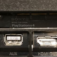 中古 PS4本体 MODEL CUH-2000A＋VR CUH-ZVR1セット VRを即楽しめます。