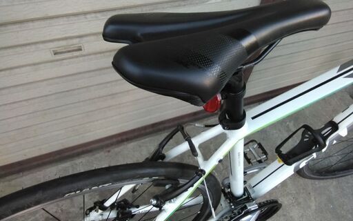 GIANT ESCAPE RX 700C アルミ 27速 470mmクロスバイク GIANT ESCAPE RX 700C アルミ 27速 470mmクロスバイク GIANT