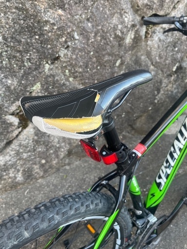 12月末までの期間限定 スペシャライズド ロックホッパー 自宅保管