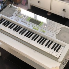 CASIO カシオ電子ピアノ　Casio LK-202tv