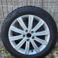 VW ゴルフトゥーラン純正アルミ付きスタッドレスタイヤ