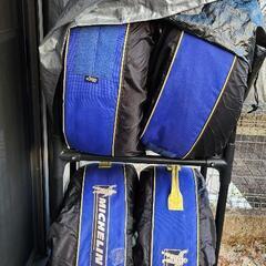 VW ゴルフトゥーラン純正アルミ付きスタッドレスタイヤ