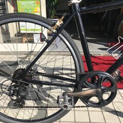 ブラックのクロスバイク　軽いです