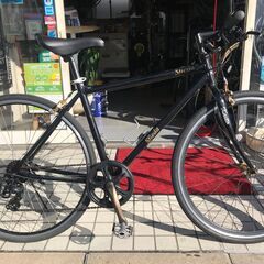 ブラックのクロスバイク　軽いです