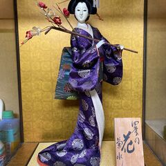 【差し上げます】昭和レトロ　博多人形　着物　梅の枝　ケース