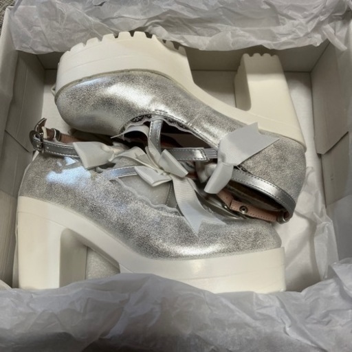 YOSUKE 厚底パンプス  新品✨