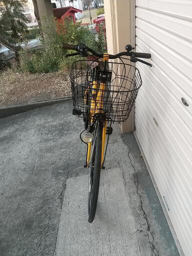 27インチ　シティサイクル 鮮やかなイエロー　7速　タイヤ前後溝有り 27インチ シティサイクル 鮮やかなイエロー 7速 タイヤ前後溝有り