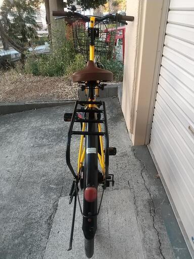 27インチ シティサイクル 鮮やかなイエロー 7速 タイヤ前後溝有り