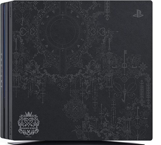 【中古】1TB 数量限定キングダムハーツ３特別デザインPS4本体とソフト   ※コントローラー無し