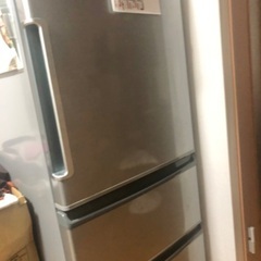 AQUA冷蔵庫272リットル