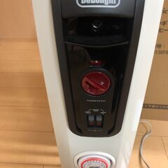 2020年製DeLonghi デロンギ オイルヒーター H771015EFSN-BK 売ります