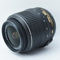 S数約5900回●バリアングル液晶●初心者向け●転送可能●ニコン D5200 1ヶ月動作補償あり！ 安心のゆうパック代引き発送！ 送料、代引き手数料無料！