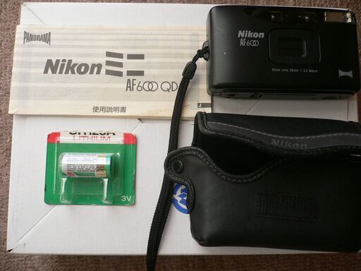 クラッシクフィルムカメラ、ニコンAF６００QD 8500円