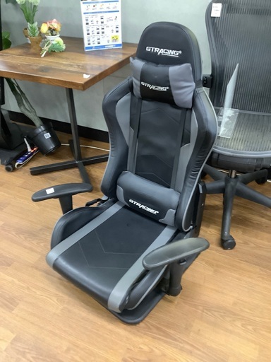 ゲーミン座椅子　GTRacing  GT89 売場展開中！！！