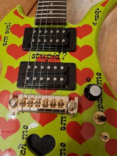 Burny  グリーンハートJr アンプ内蔵ギター hide　エレキギター　ヒデ