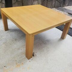 木製テーブル(元こたつ)