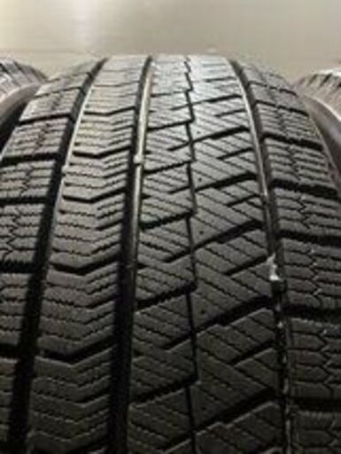 走行短め BS BLIZZAK VRX2 215/60R16 16インチ スタッドレス 4本 2018