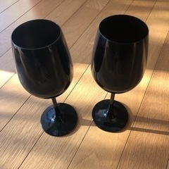 漆黒のワイングラス　2つ