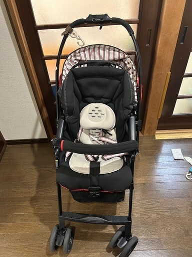 ベビーカー中古　壊れあり