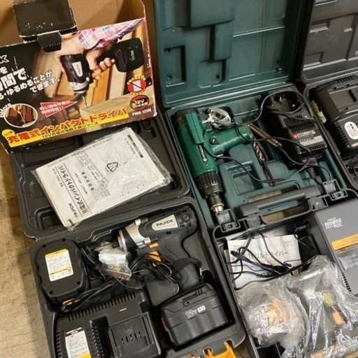 HiKOKI(日立工機) WH18DDL(2LJCK) 18V-5.0Ahコードレスインパクトドライバ +ランタン付【限定品】 ウエダ金物【公式サイト】