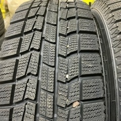 ほぼ新品185/70R14スタッドレスアルミ付き4本