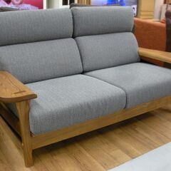 R339 国産 西口木工、木製フレーム2Pソファ、二人掛けソファ、幅165cm 美品 R339 国産 西口木工、木製フレーム2Pソファ、二人掛けソファ、幅165cm 美品