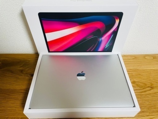MacBook Pro 13インチ　シルバー