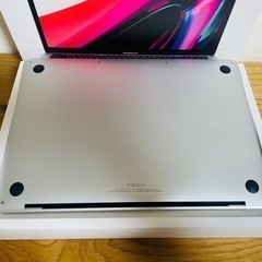 MacBook Pro 13インチ　シルバー