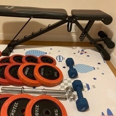 筋トレ道具　ダンベル　可変ベンチ