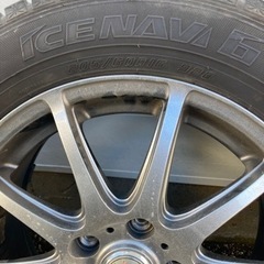 スタッドレスタイヤ　205/60R16 ホイールナットセット