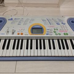 カシオ　CASIO　キーボード　LK-101