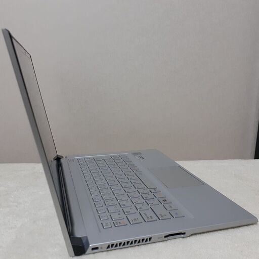 決定しました】13.3インチ薄型・軽量モバイルノート NEC LaVie Z SSD