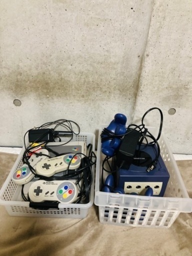 ゲームキューブとスーパーファミコン