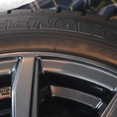 スタッドレスタイヤ　ワンシーズンのみ使用　185/60R15
