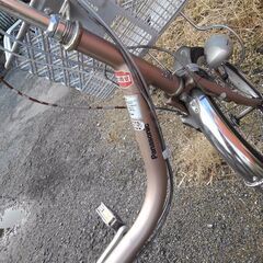 タイヤ交換済み、バッテリー良好、長年のサビ、汚れあります、サドル破れあります。