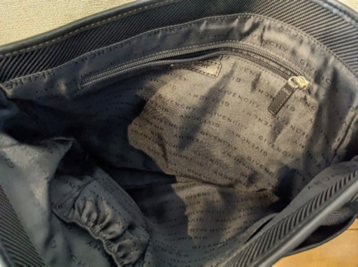 GIVENCHY ショルダーバッグ ジバンシィ ジバンシー