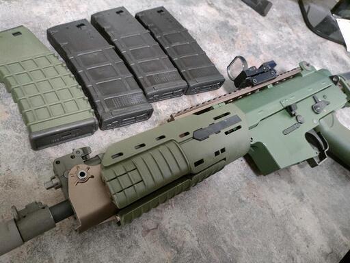 GK5D (AK5D) G＆G エアガン 電動ガン