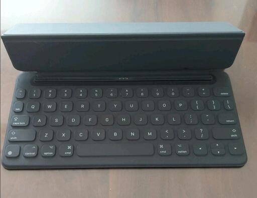 スマートキーボード[Apple]