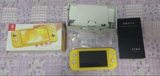 Nintendo Switch LITE イェロー