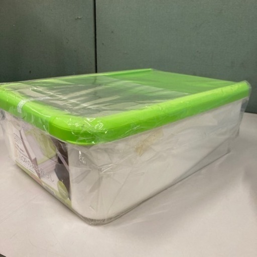 新品　パール金属 日本製 米びつ 5kg グリーン 計量カップ付 プリペア