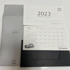 カレンダーMazda2023と記念品