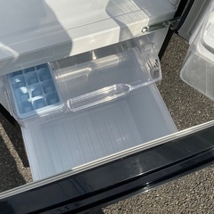 RKGRE-040】特価！三菱/146L 2ドア冷凍冷蔵庫/MR-P15A-B/中古品/2017年